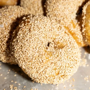 sesame bagel